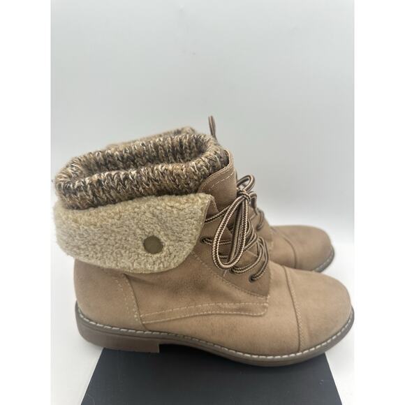 Cliffs White Mountain Ankle Boots Tan Sweater Cuff 8M - Picture 1 of 7